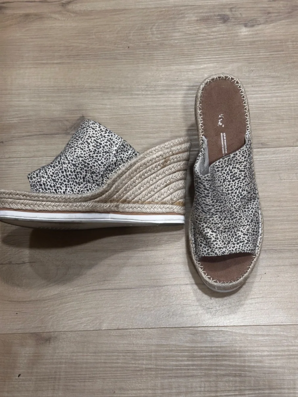 Tom’s Leopard Print Wedges (espadrilles)
